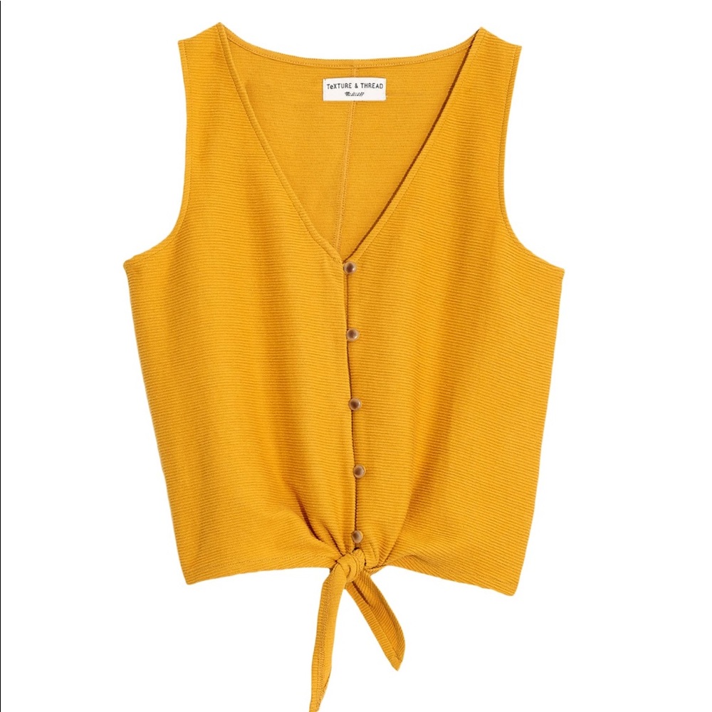 NWOT Texture & Thread Button-Front yellow Tank